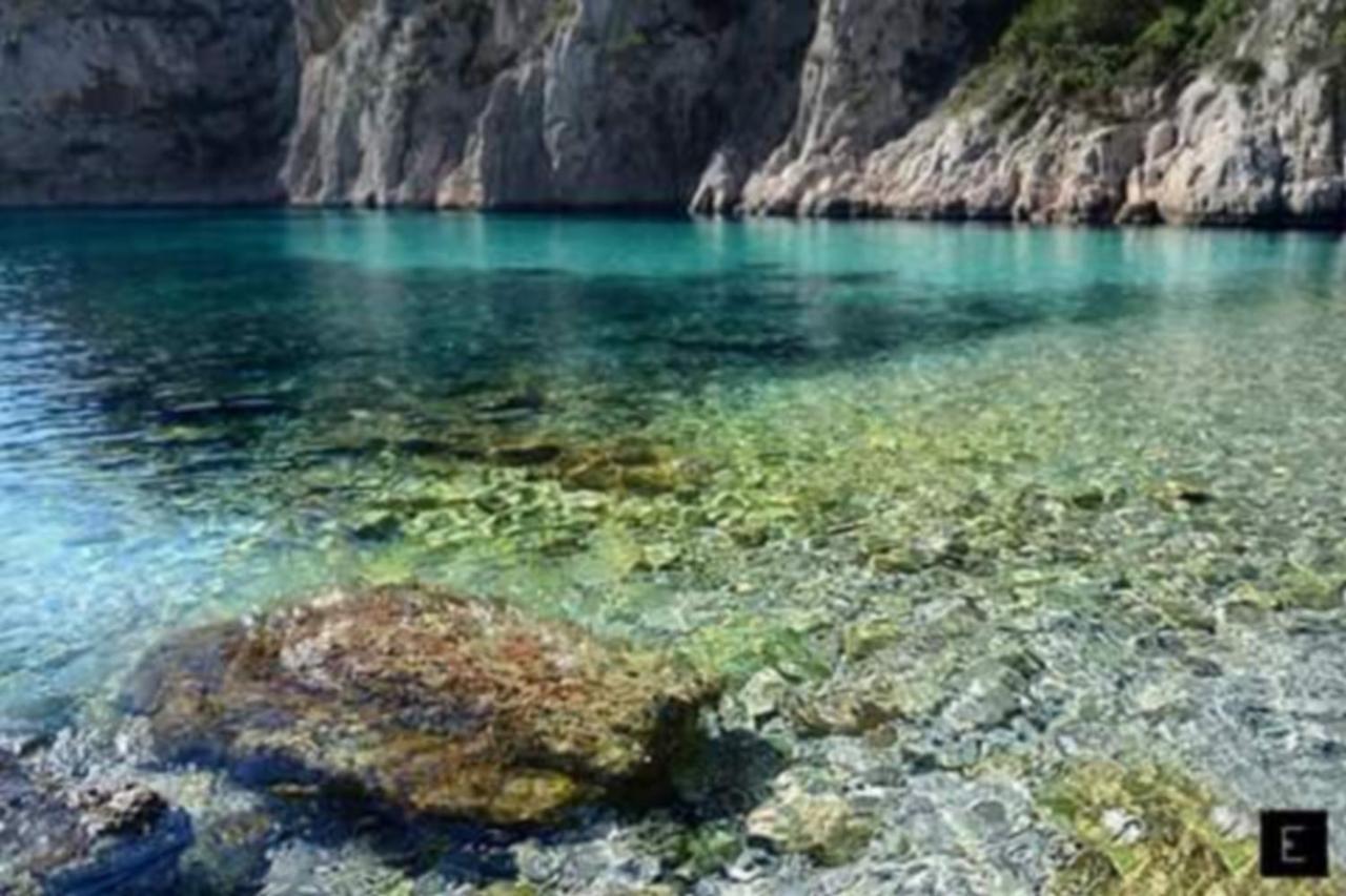 L'Odyssee Bleue Vue Mer Cassis Bagian luar foto